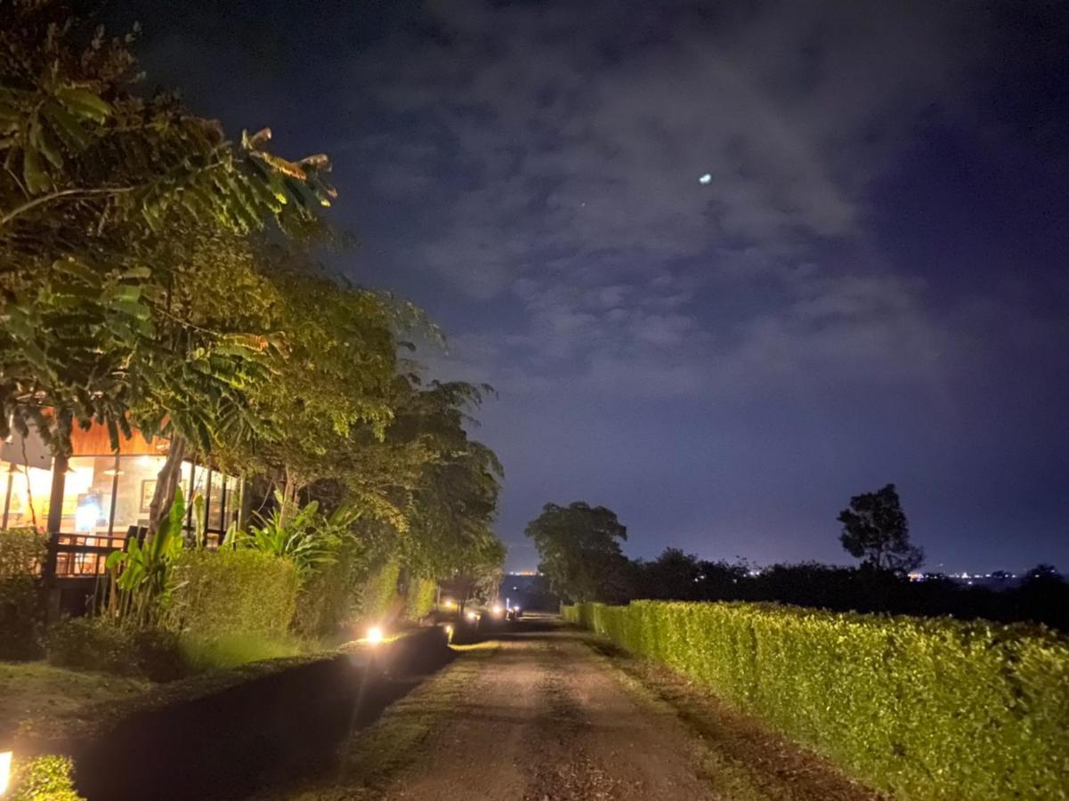 考艾普瓦迪度假村 Nong Sarai 外观 照片
